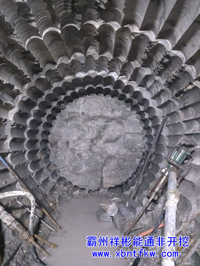 �rʯ픹�ʩ������